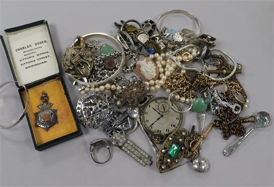 A quantity of assorted jewellery including costume, silver etc. and an Elgin pocket watch.